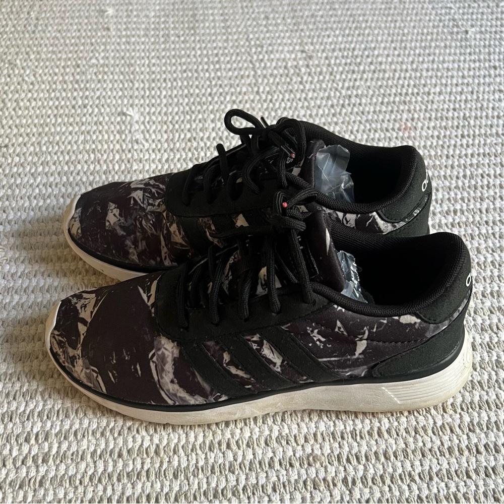Adidas Sneakers - Picture 4 of 6
